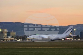 Летище „Васил Левски“-София - самолет Антонов-124 „Руслан“