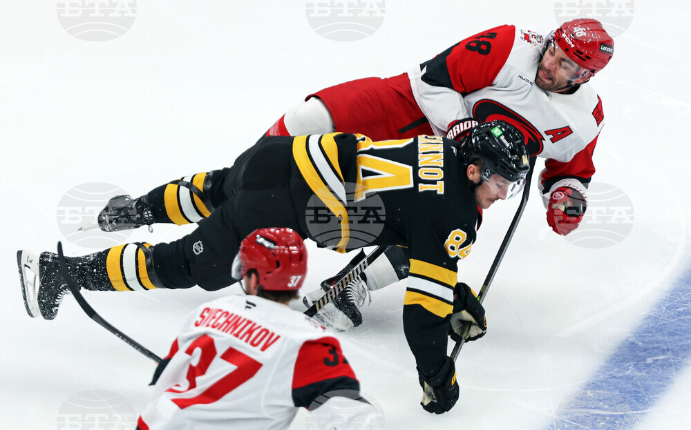 Hurricanes Bruins Hockey