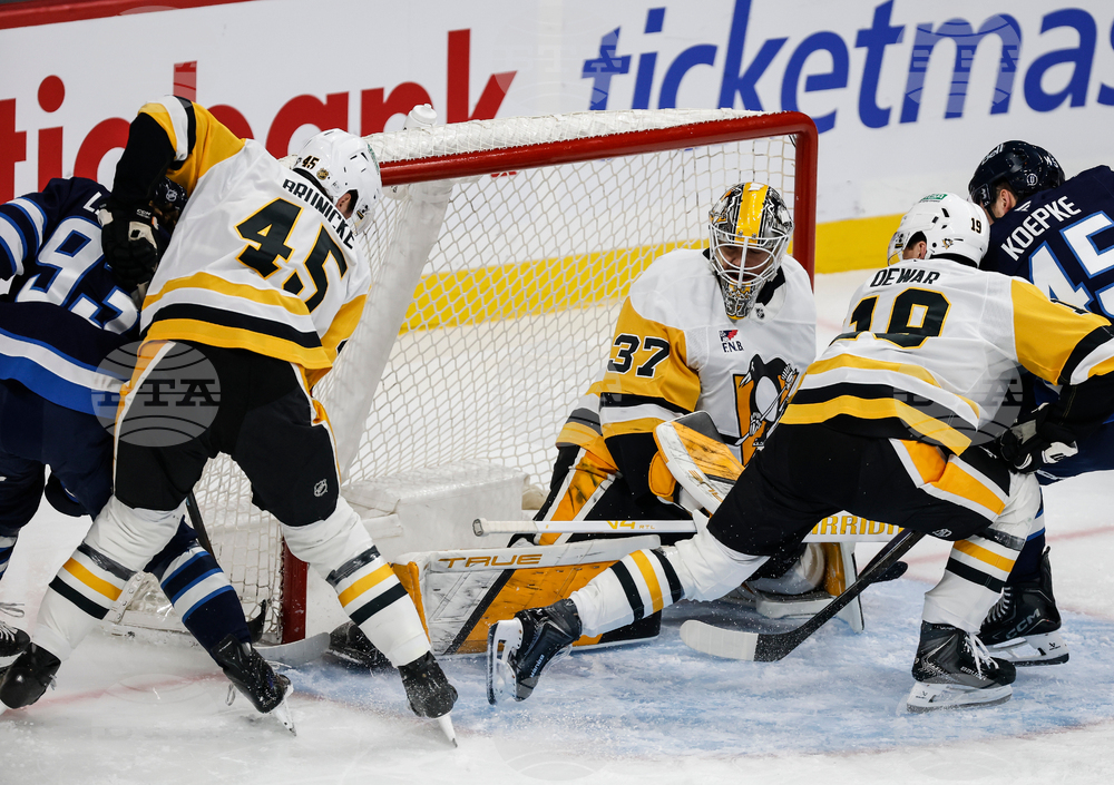 Penguins Jets Hockey