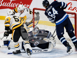 Penguins Jets Hockey