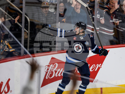 Penguins Jets Hockey