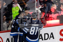 Penguins Jets Hockey