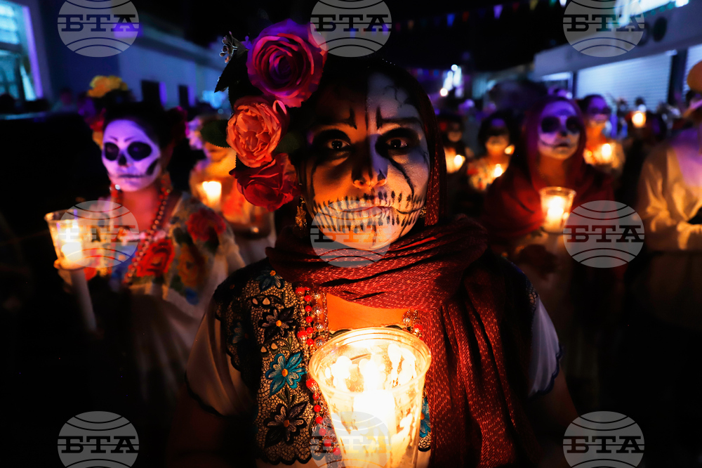 APTOPIX Mexico Day of the Dead