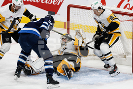 Penguins Jets Hockey