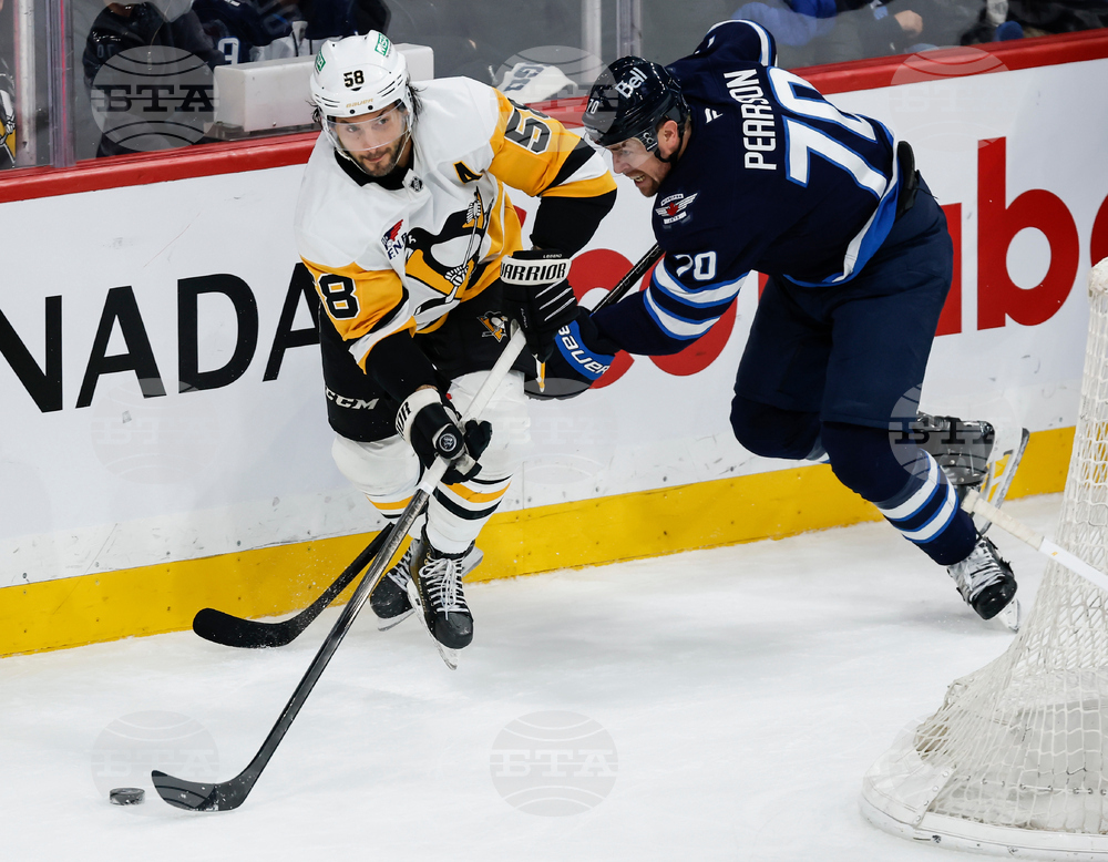 Penguins Jets Hockey