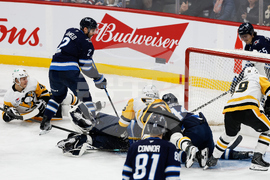 Penguins Jets Hockey