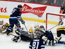 Penguins Jets Hockey