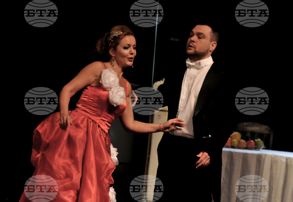 Бургас - опера - Травиата