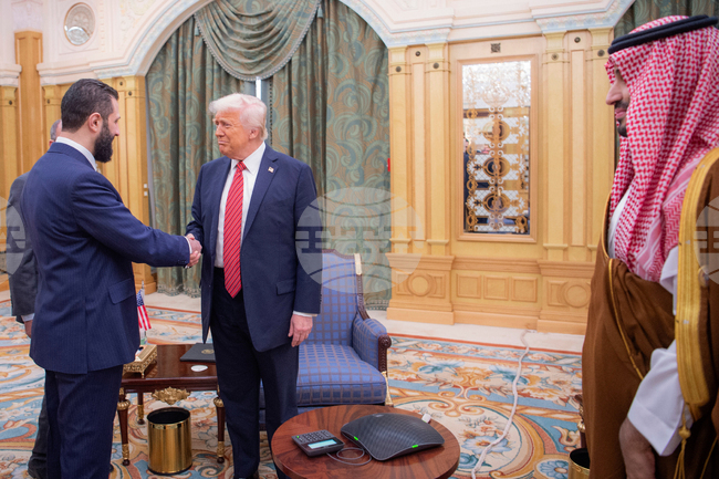 САЩ свалиха санкциите от сирийския президент преди срещата му с Тръмп