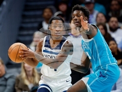 Timberwolves Hornets Basketball