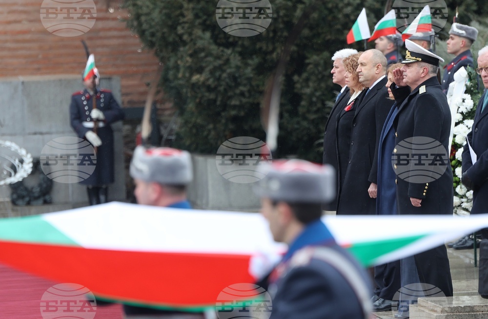 Трети март - Паметник на Незнайния воин - церемония