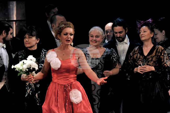 Бургас - опера - Травиата