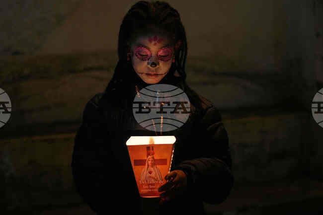 APTOPIX Ecuador Day of the Dead