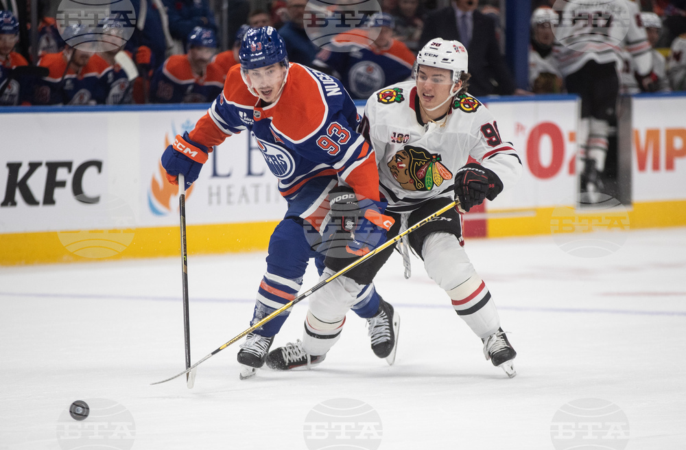 Blackhawks Oilers Hockey