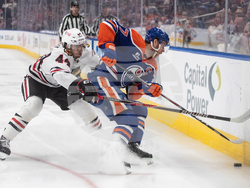 Blackhawks Oilers Hockey