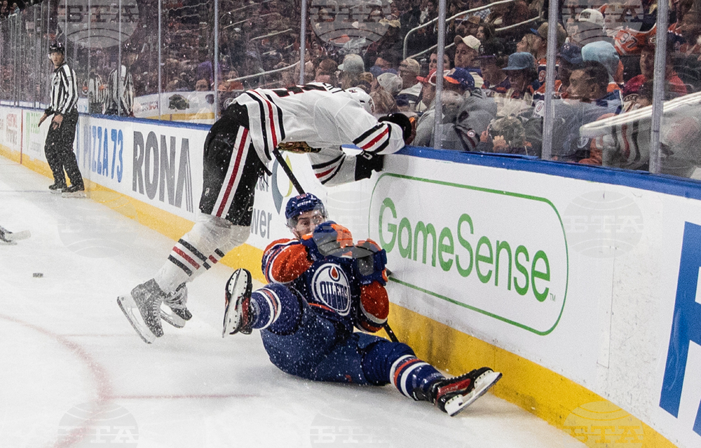 Blackhawks Oilers Hockey