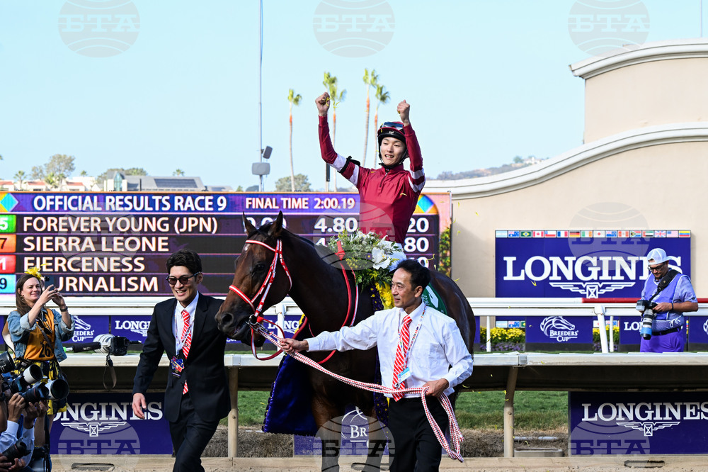 Longines at 2025 Breeders Cup