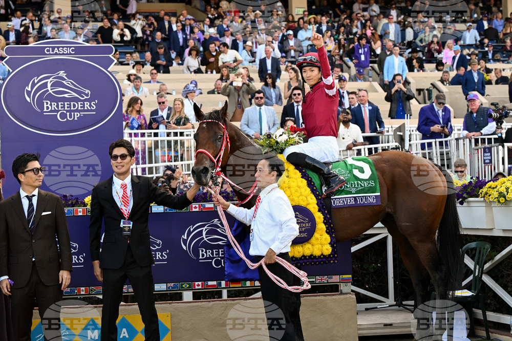 Longines at 2025 Breeders Cup