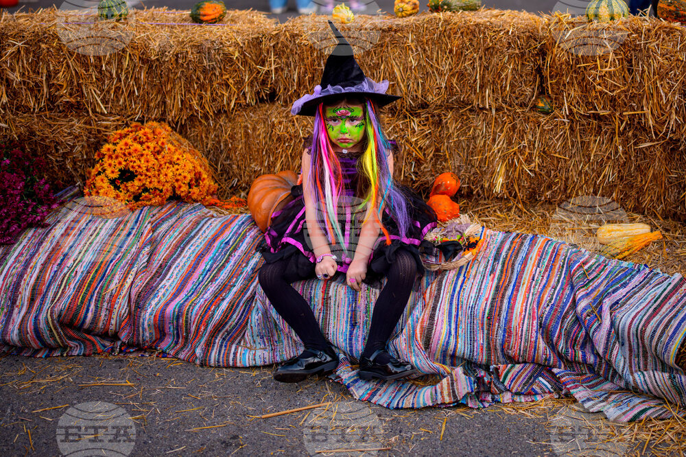 APTOPIX Romania Halloween Pumpkinfest