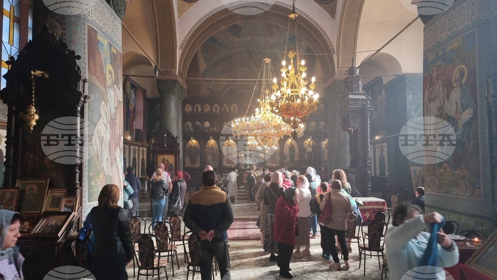 Добрич - неделна литургия