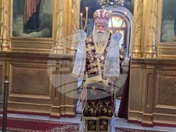 Ловеч - Ловчански митрополит Гавриил - света литургия - храм „Света Троица”