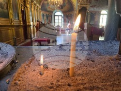 Ловеч - света литургия - храм „Света Троица”