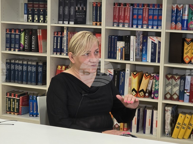 Влизането на Хърватия в еврозоната повиши кредитния рейтинг, намали валутния риск, но жилищата поскъпнаха, каза за БТА проф. Марияна Иванов от Загребския университет