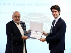 Награди „Александър Дърводелски“