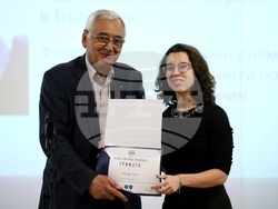 Награди „Александър Дърводелски“