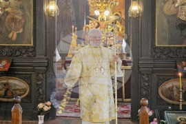 Стара Загора - храм „Света Троица“ - литургия