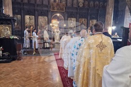 Стара Загора - храм „Света Троица“ - литургия