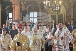 Стара Загора - храм „Света Троица“ - литургия