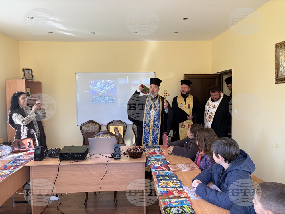 В митрополитския храм „Успение Богородично“ в Самоков отвори врати ново неделно училище – третото поред в града