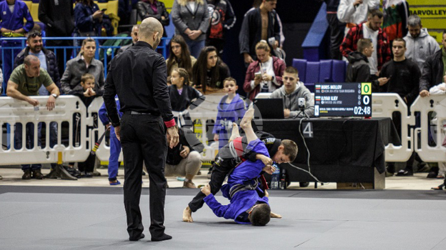 Над 280 състезатели участваха на турнир по бразилско джу джицу в Пазарджик