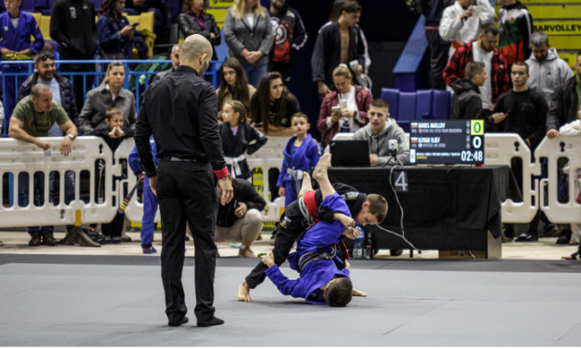 Над 280 състезатели участваха на турнир по бразилско джу джицу в Пазарджик