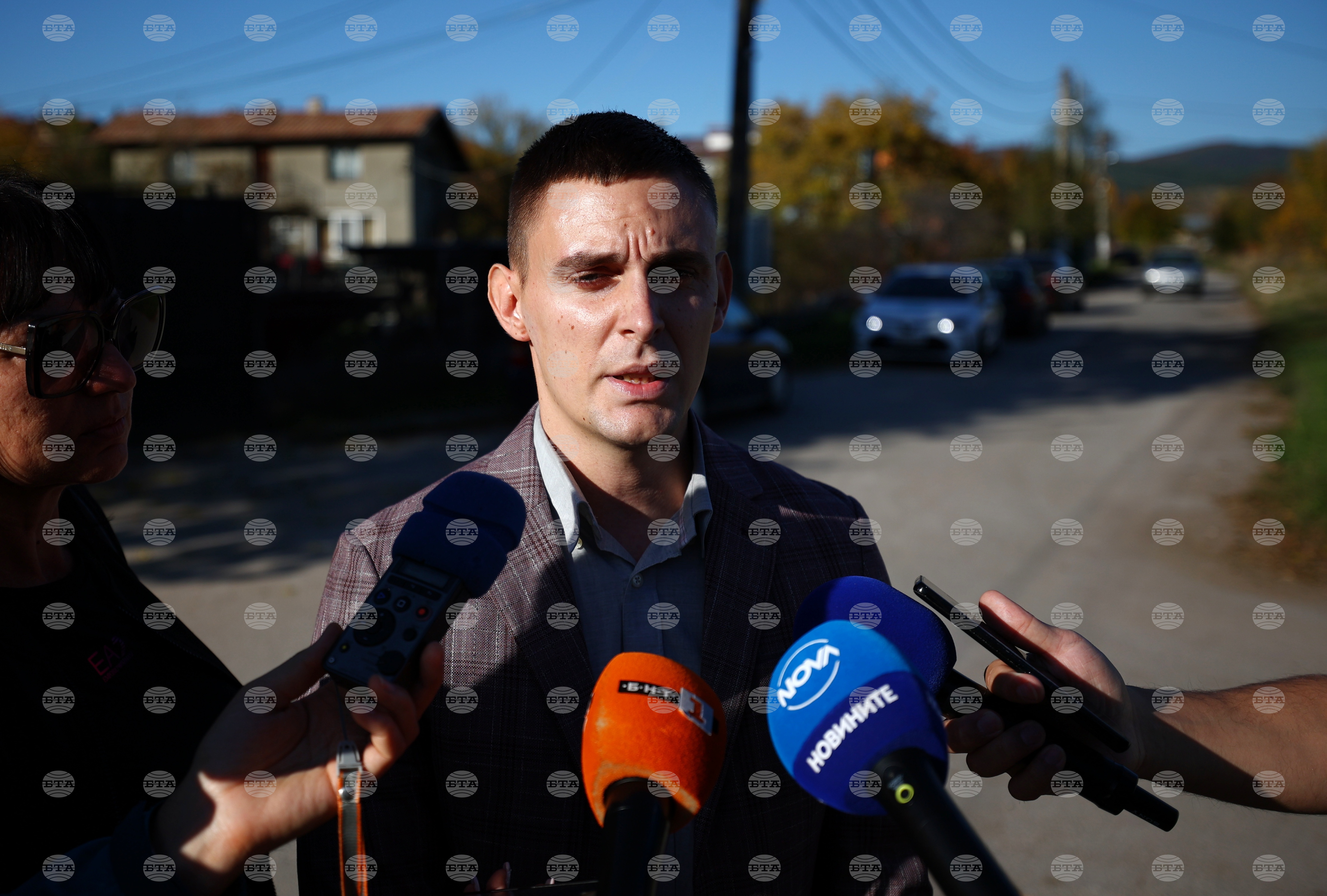 V akciji policije v Dobroslavcih odkrili okoli 70.000 cigaret brez banderol