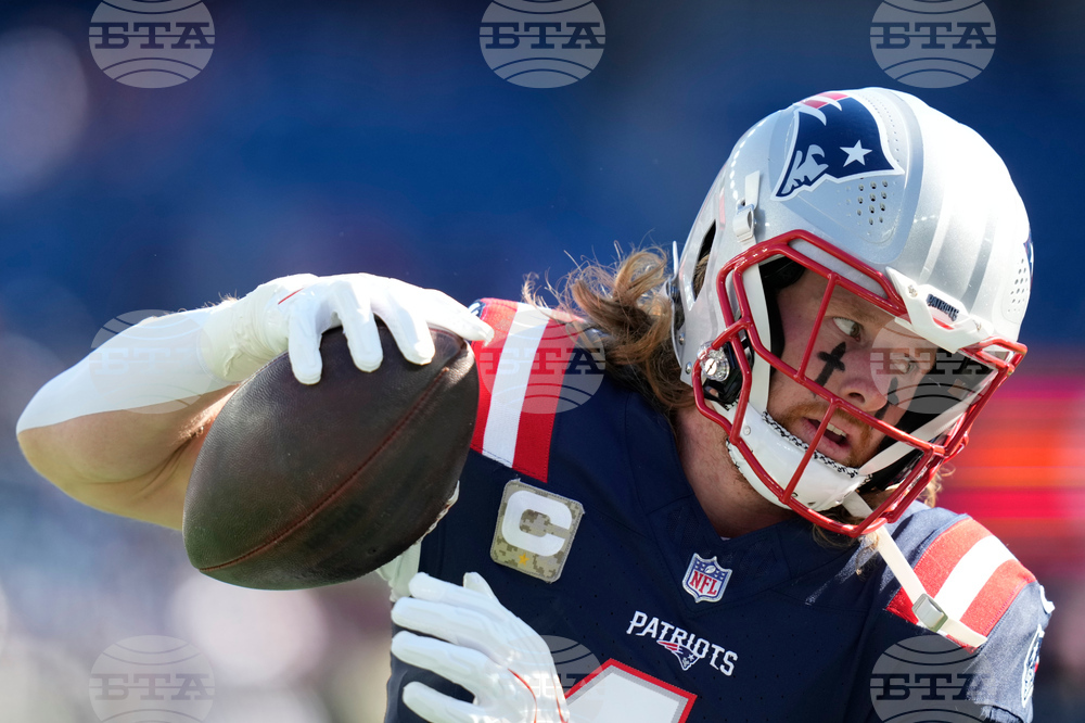 Falcons Patriots Football