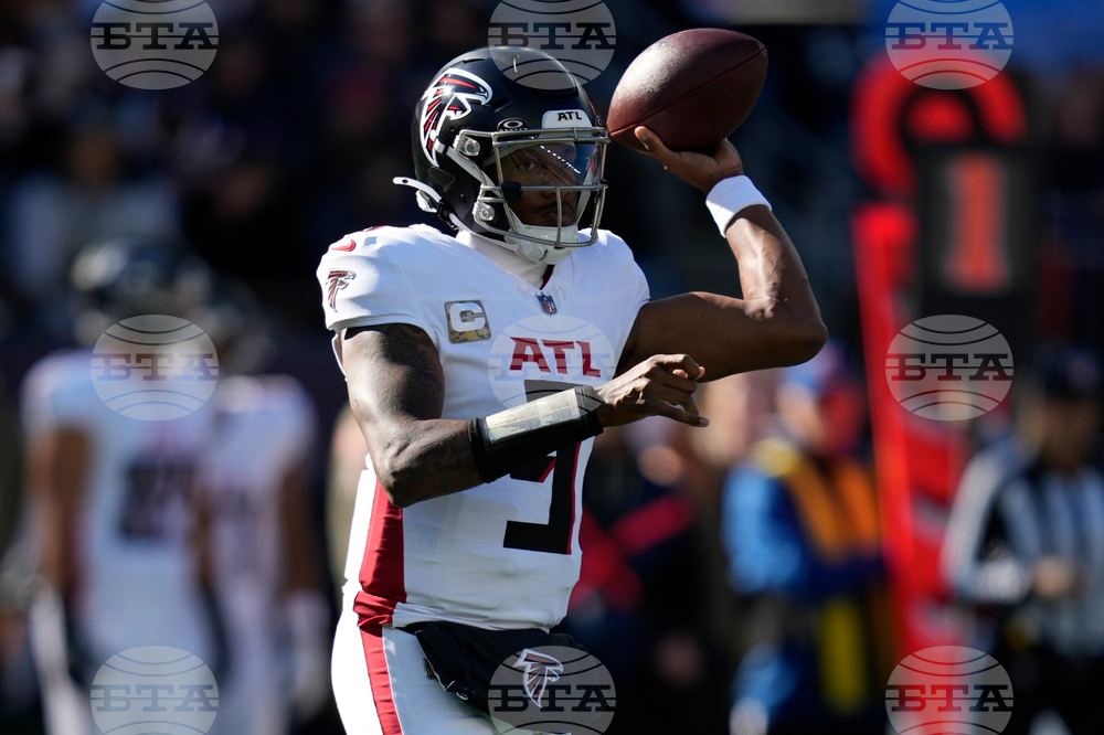 Falcons Patriots Football