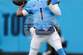 Chargers Titans Football