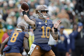 Panthers Packers Football