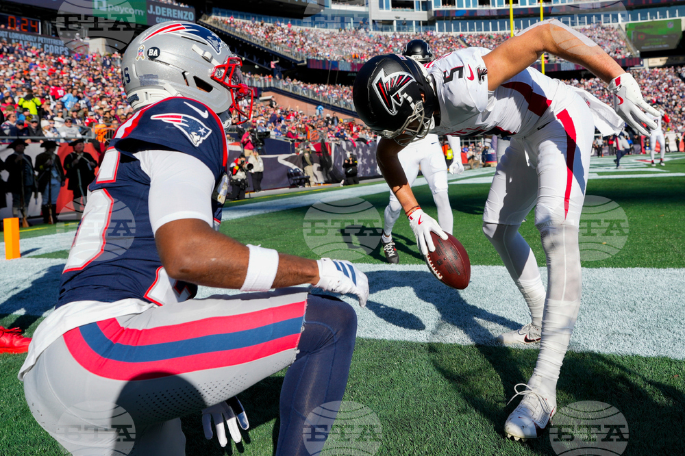 Falcons Patriots Football