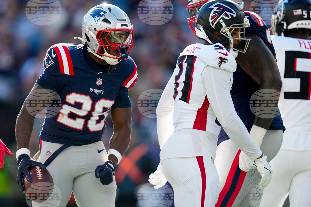 Falcons Patriots Football