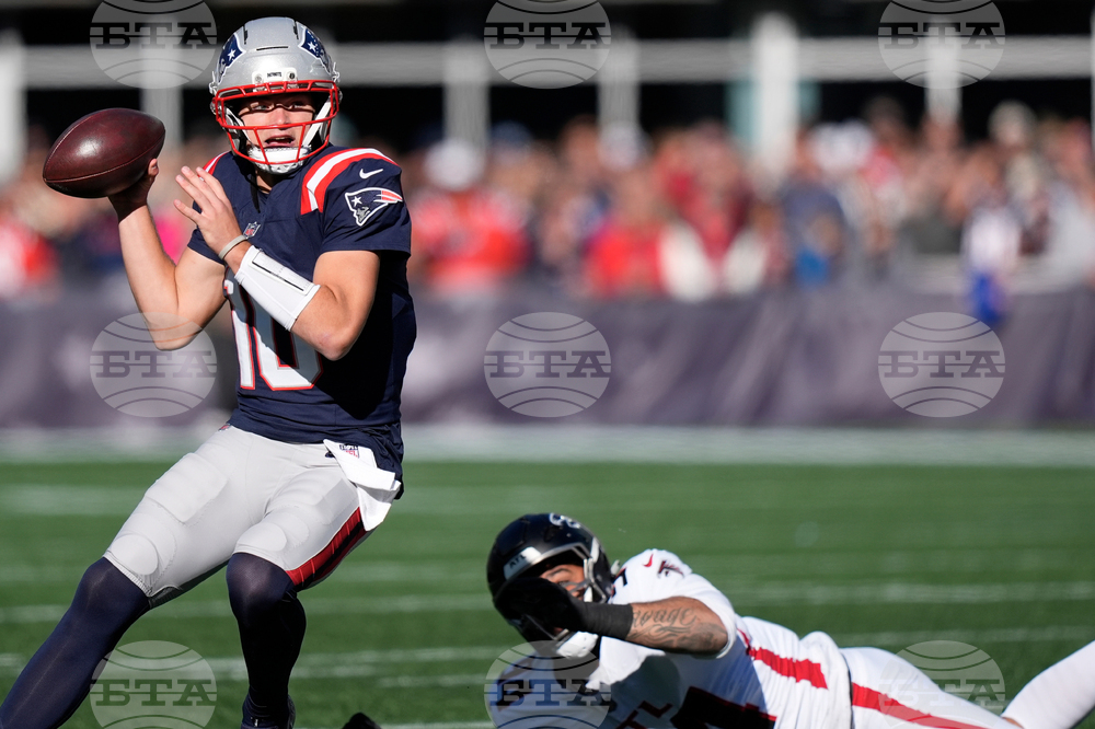 Falcons Patriots Football