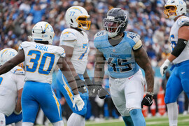 Chargers Titans Football
