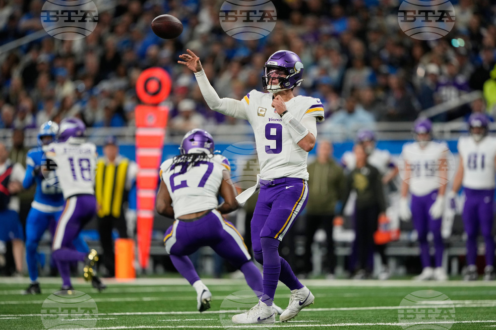 Vikings Lions Football