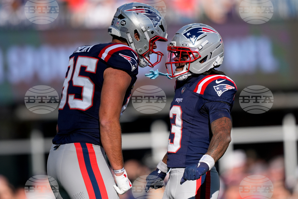 Falcons Patriots Football