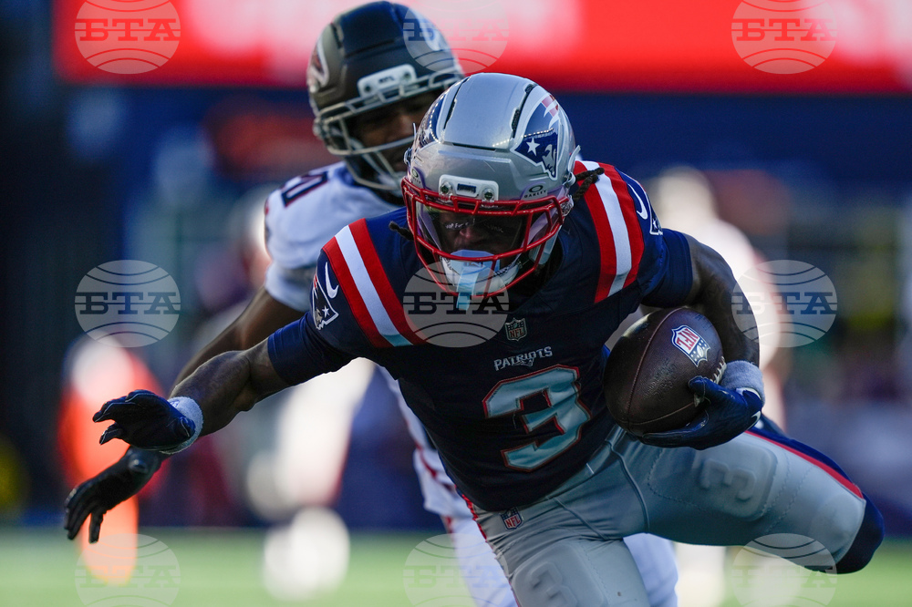 Falcons Patriots Football