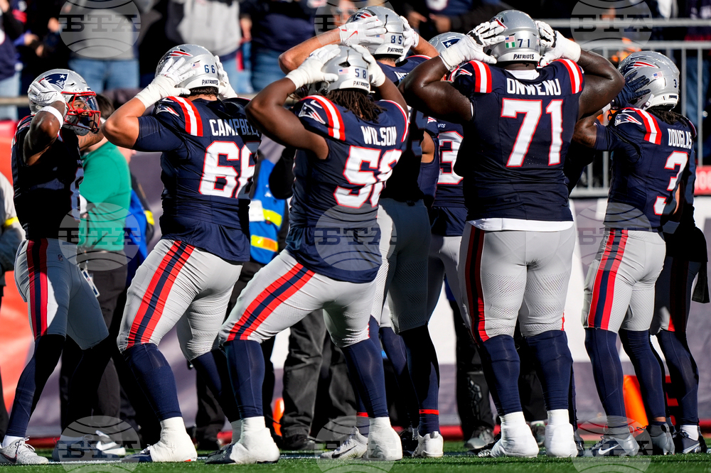 Falcons Patriots Football