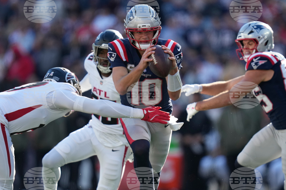 Falcons Patriots Football