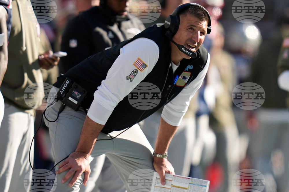 Falcons Patriots Football